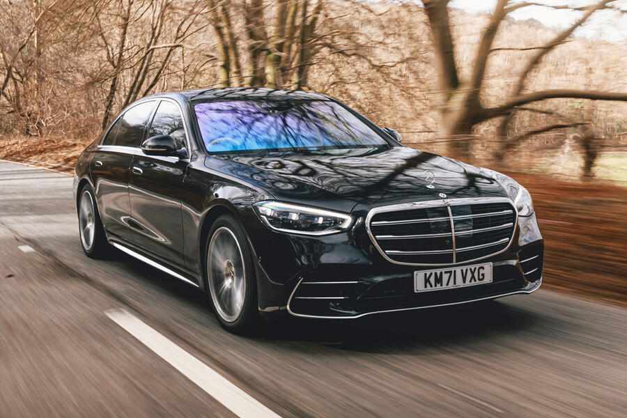 Mercedes s class 2022 front quarter tracking