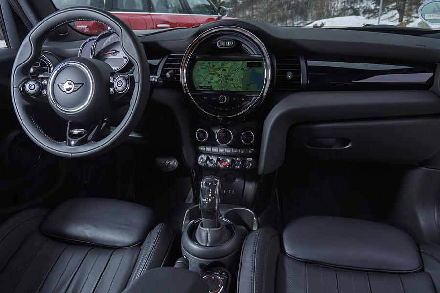 Mini Cooper D Dct 2017 Review Autocar