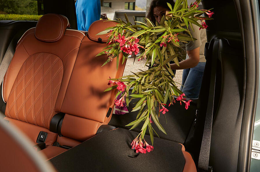 Mini countryman practality