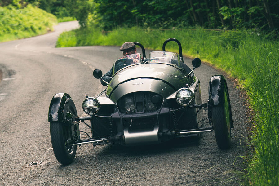 Morgan super 3 2022 front quarter tracking