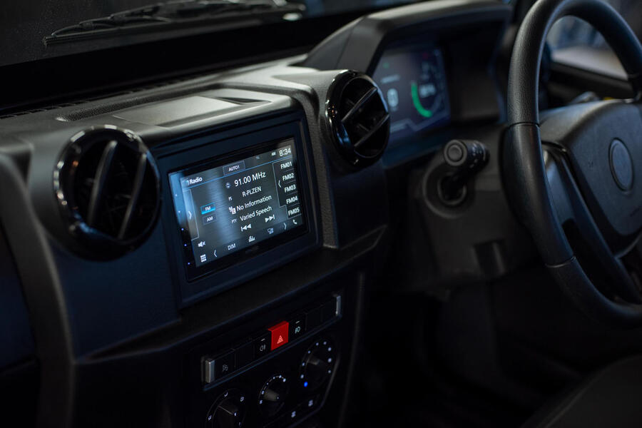 MWM Spartan 2.0 interior
