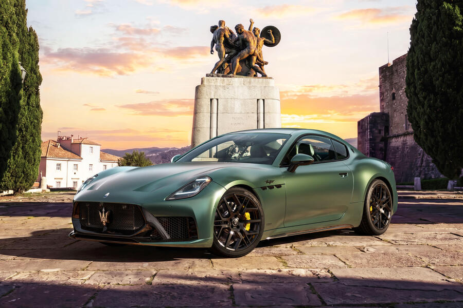 Maserati Granturismo front quarter