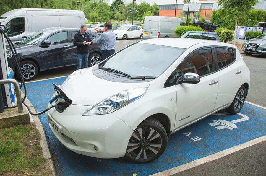 Nissan leaf 0