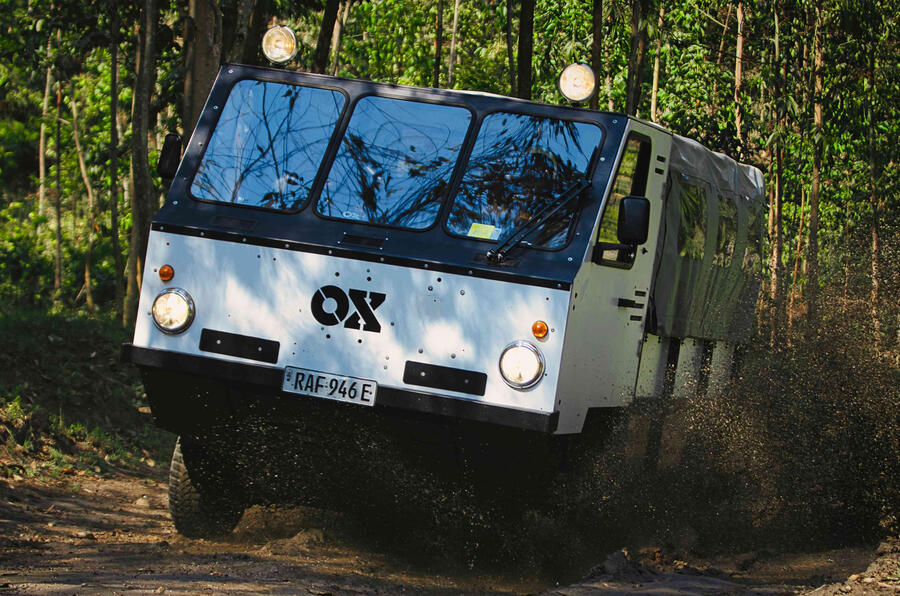 Ox truck 2022 front quarter tracking splash