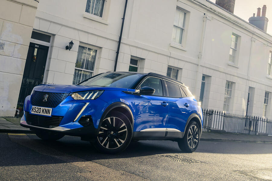 Peugeot e2008 2021 deals