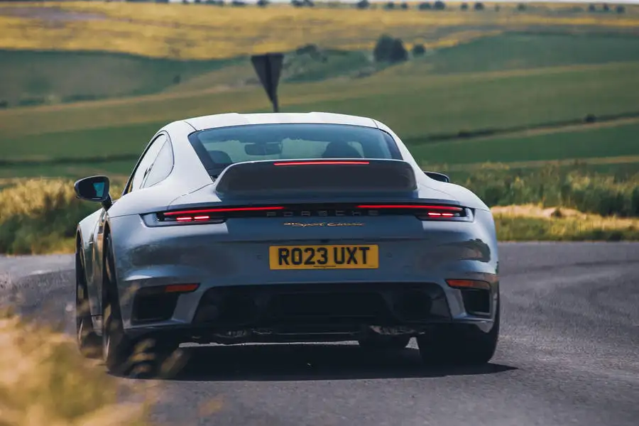 Porsche 911 Sport Classic braking â€“Â rear