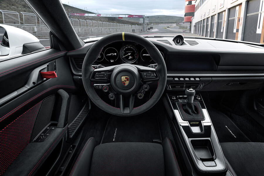 Porsche 911 gt3 rs interior
