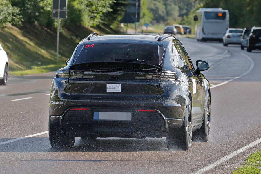 Porsche macan ev rear 3 4