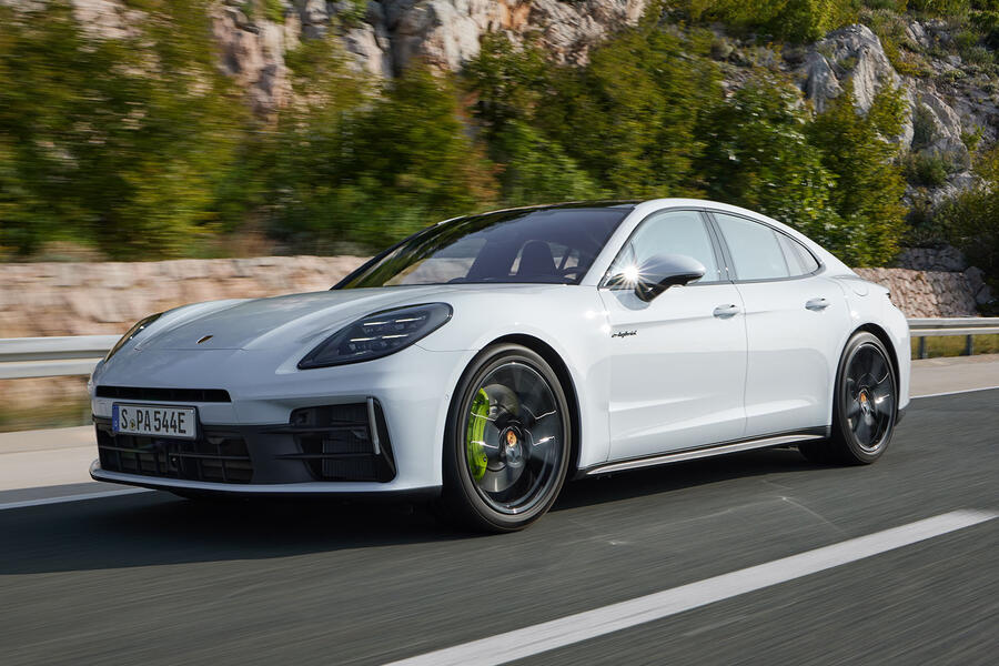 porsche panamera hybrid front three quarter lead