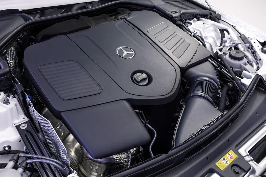 Mercedes C-Class facelift engine