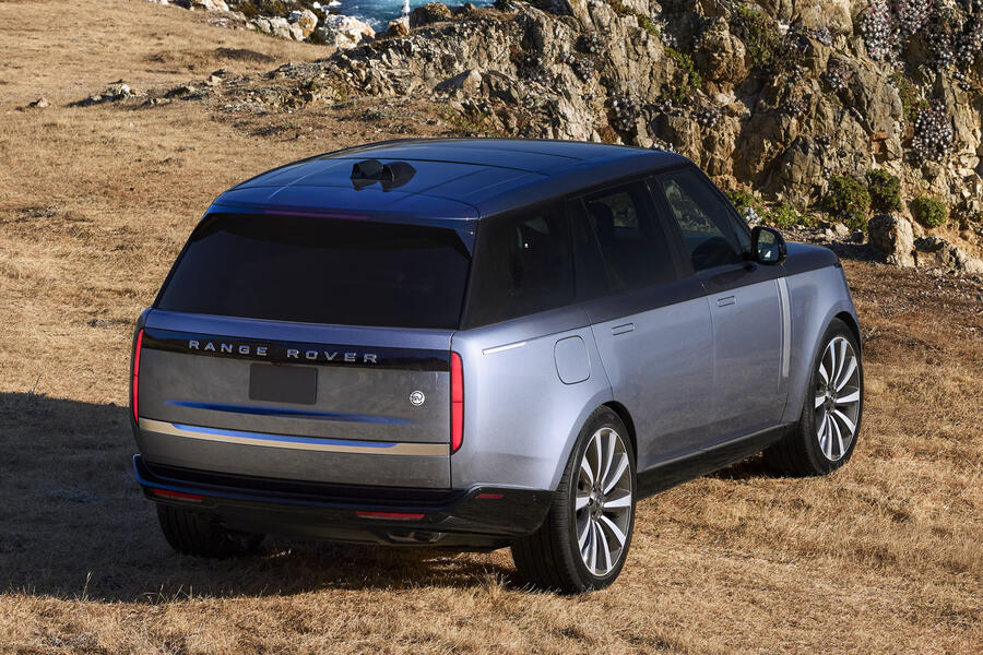 Range Rover SV Asilomar &ndash; rear