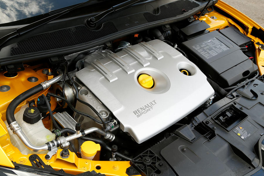 Renault megane rs engine