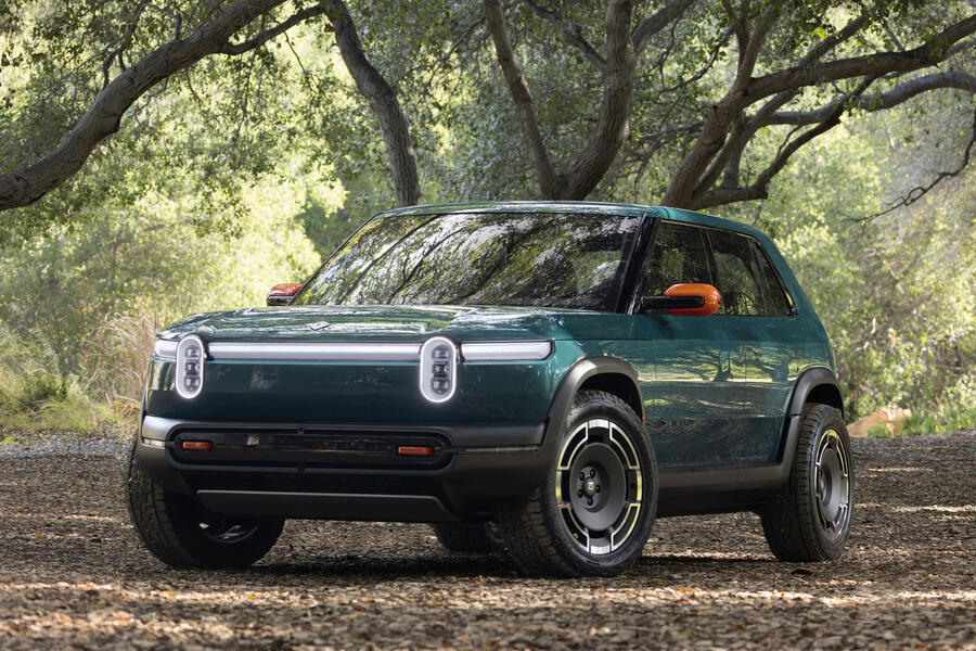 Rivian R3X – front quarter, static