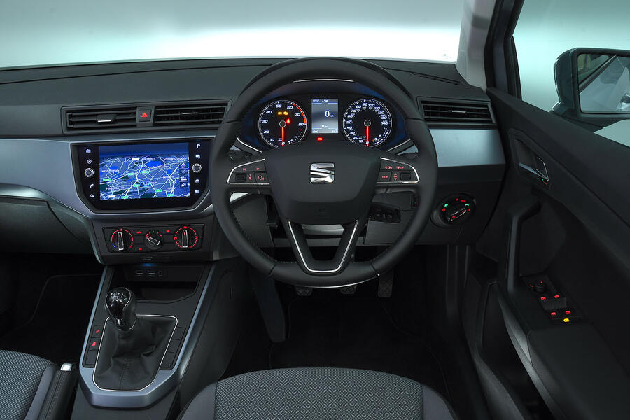 Seat arona interior wheel