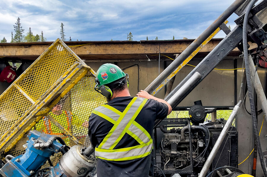 Snow lake lithium working machinery