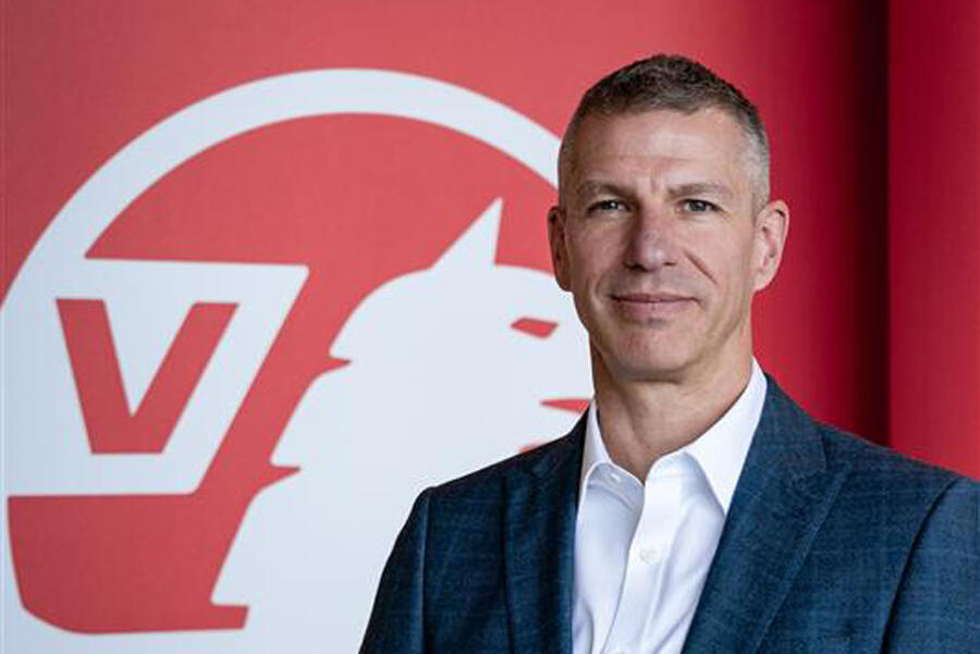 Steve Catlin Vauxhall