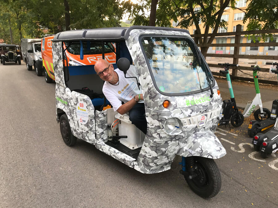 Steve webb tuk tuk