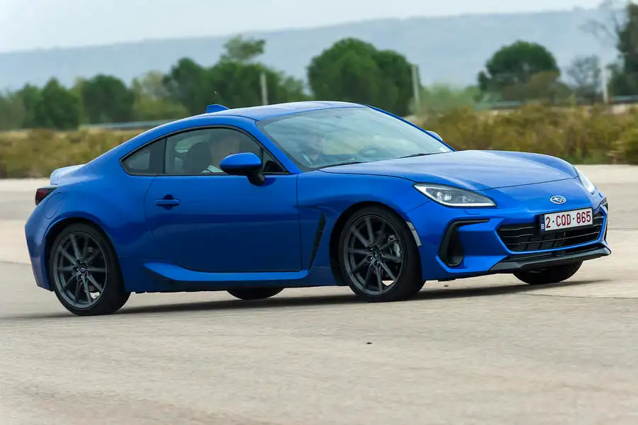 Subaru brz 02 side panning