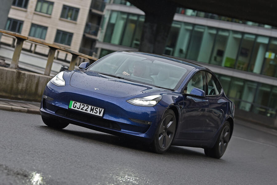 Tesla model 3 2022 front quarter tracking