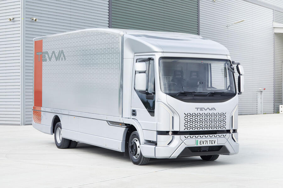 Tevva motors truck 2022 front quarter static