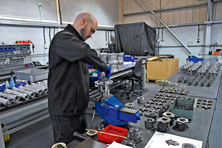 Titan power steering engineering