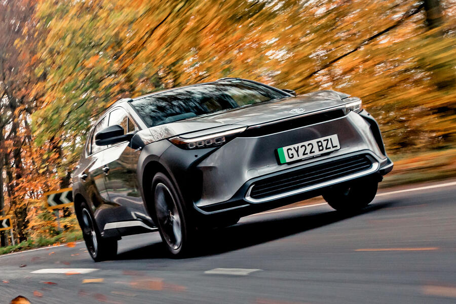 Toyota bz4x front quarter tracking