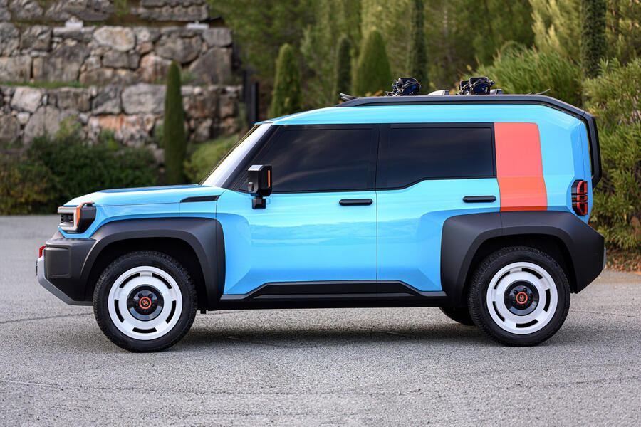 Toyota Concept Cruiser concept side