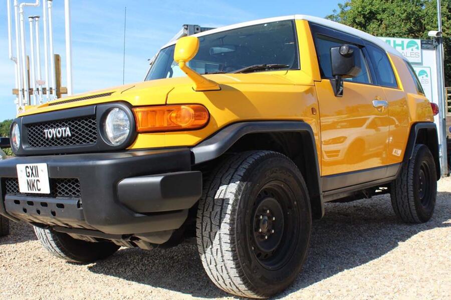 Toyota fj cruiser used