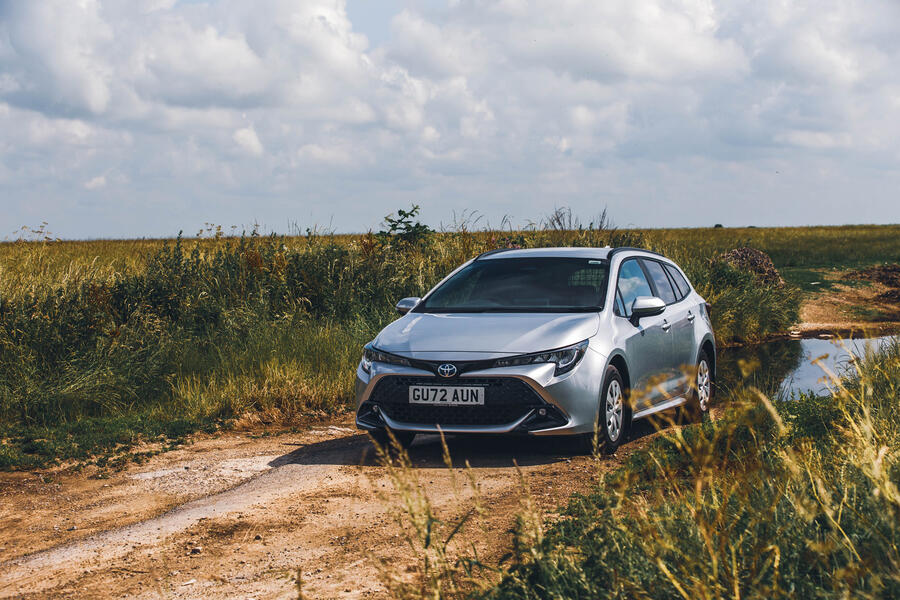 Toyota corolla commercial offroad