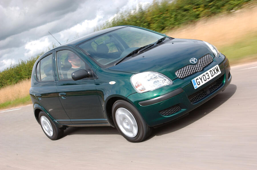 Toyota yaris 0442a