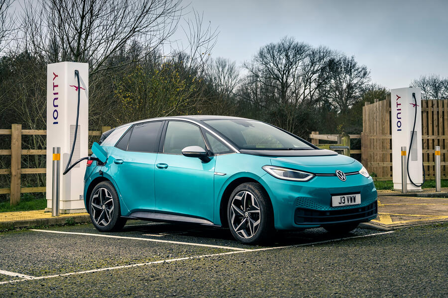 Volkswagen id 3 charging 2022