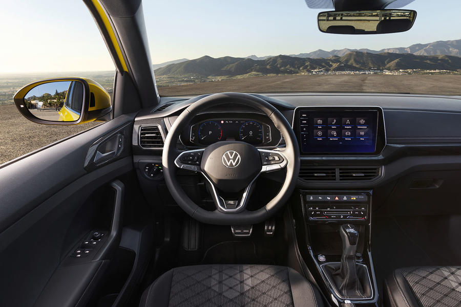 2024 Volkswagen T-Cross dashboard