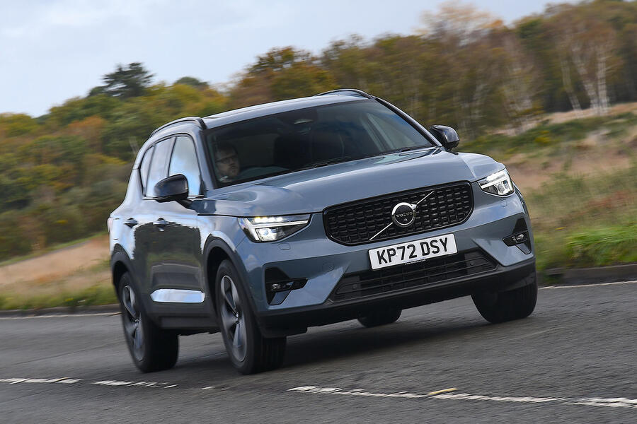 Volvo xc40 b4 202220221108 3165
