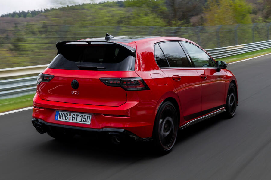 VW Golf GTI Edition 50 – rear quarter tracking