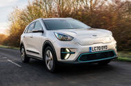 1 Kia e Niro 39kWh 2021 UK first drive review hero front 1 Kia e Niro 39kWh 2021 UK first drive review hero front