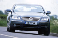 Volkswagen Phaeton W12 2003 front tracking cornering Volkswagen Phaeton W12 2003 front tracking cornering