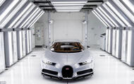 Salle de peinture de l'usine Bugatti Salle de peinture de l'usine Bugatti