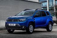 99 Dacia Duster Commercial 2021 official images static front 99 Dacia Duster Commercial 2021 official images static front