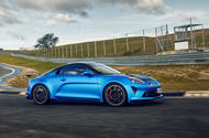 alpine a110r first drive 2023 03 front cornering