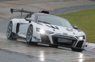 Audi R8 GT3 front three quarter lead