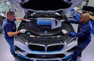 BMW iX5 hydrogen bonnet open BMW iX5 hydrogen bonnet open