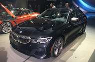 BMW M340i LA motor show reveal - front