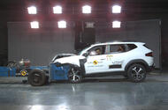 Dacia Duster front impact crash test