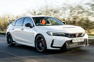 Honda Civic Type R 2023 front driving Honda Civic Type R 2023 front driving