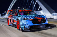 Honda CR V Hybrid racer beforehand lead Honda CR V Hybrid racer beforehand lead