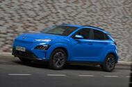 Hyundai Kona Electric 2021 front quarter tracking Hyundai Kona Electric 2021 front quarter tracking