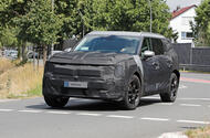 Kia EV9 spies three quarter Kia EV9 spies three quarter
