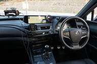 Lexus UX manual gearbox dashboard