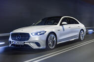 Mercedes AMG S63 front lead Mercedes AMG S63 front lead