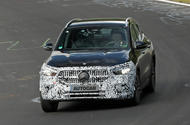 Mercedes GLA facelift 2023 front tracking cornering